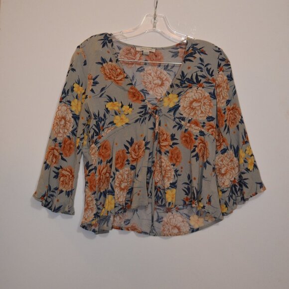 American Eagle V-Neck Ties on Waist 100% Viscose Floral Prints Flare Blouse XS - Picture 1 of 6
